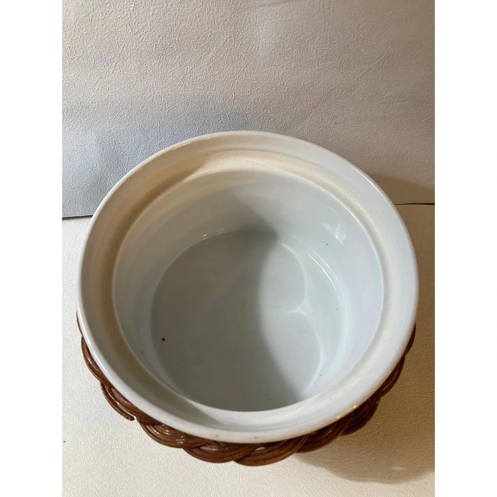 BIA Cordon Bleu Orchard Fruit Ceramic Casserole Dish with Lid and Wicker Basket